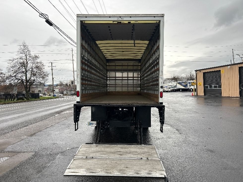Medium Duty Box Truck-Light and Medium Duty Trucks-Freightliner-2019-M2-Clackamas-OR-55,042\n\t\tmiles-$ 66,000 - Image 9