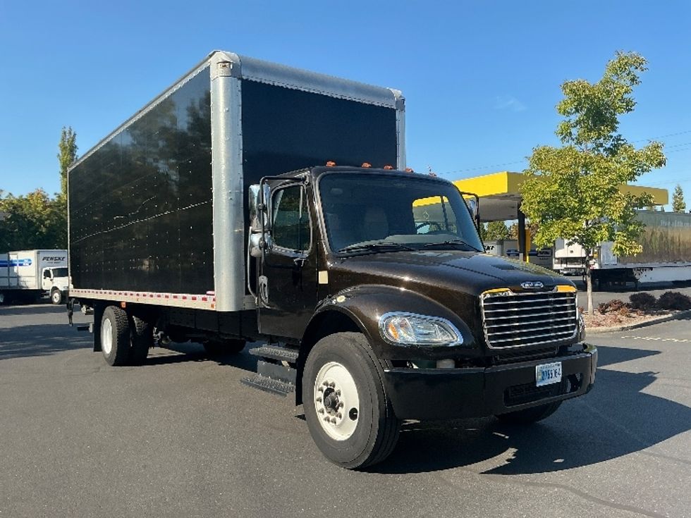 Medium Duty Box Truck-Light and Medium Duty Trucks-Freightliner-2019-M2-Clackamas-OR-67,560\n\t\tmiles-$ 60,250 - Image 1