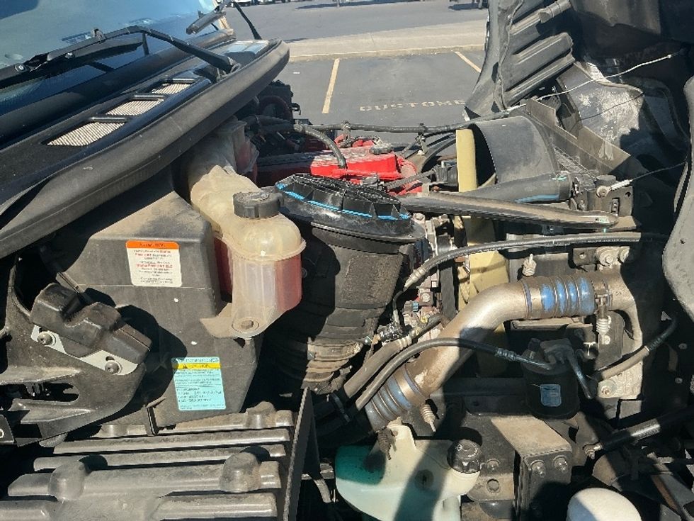 Medium Duty Box Truck-Light and Medium Duty Trucks-Freightliner-2019-M2-Clackamas-OR-67,560\n\t\tmiles-$ 60,250 - Image 22