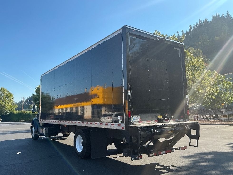 Medium Duty Box Truck-Light and Medium Duty Trucks-Freightliner-2019-M2-Clackamas-OR-67,560\n\t\tmiles-$ 60,250 - Image 6