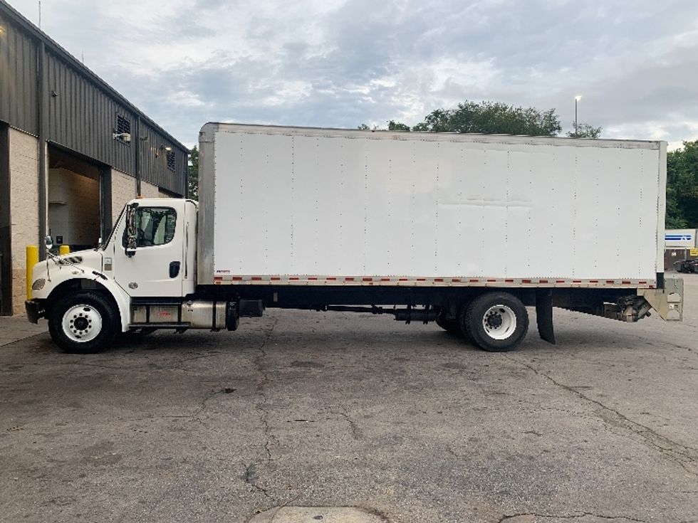 Medium Duty Box Truck-Light and Medium Duty Trucks-Freightliner-2019-M2-Cleveland-TN-197,360\n\t\tmiles-$ 52,000 - Image 4