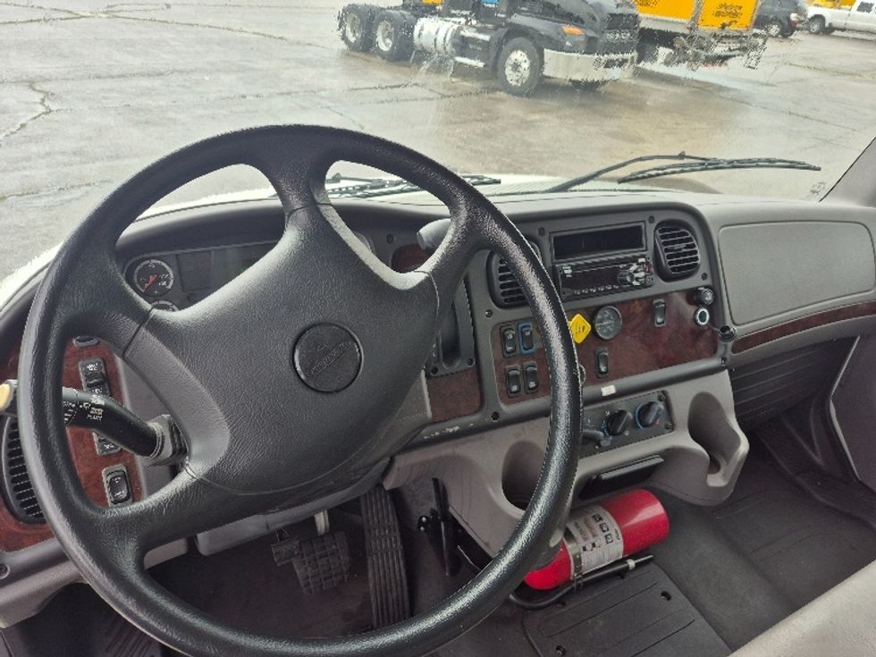 Medium Duty Box Truck-Light and Medium Duty Trucks-Freightliner-2019-M2-Cleveland-TN-32,821\n\t\tmiles-$ 61,000 - Image 16