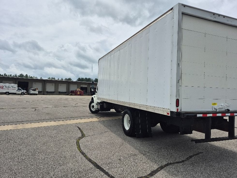 Medium Duty Box Truck-Light and Medium Duty Trucks-Freightliner-2019-M2-Cleveland-TN-32,821\n\t\tmiles-$ 61,000 - Image 6