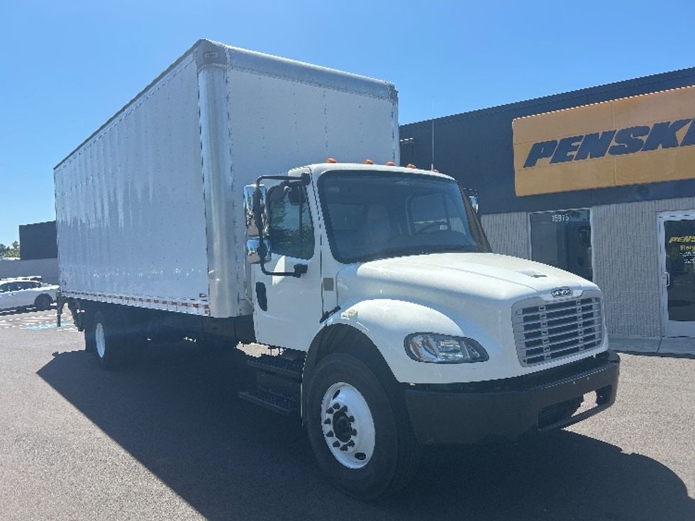 Medium Duty Box Truck-Light and Medium Duty Trucks-Freightliner-2019-M2-Coburg-OR-82,896\n\t\tmiles-$ 58,750 - Image 1