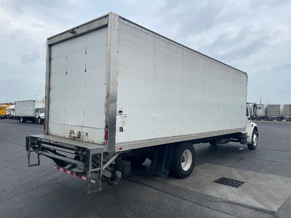 Medium Duty Box Truck-Light and Medium Duty Trucks-Freightliner-2019-M2-Columbus-OH-181,601\n\t\tmiles-$ 52,000 - Image 13