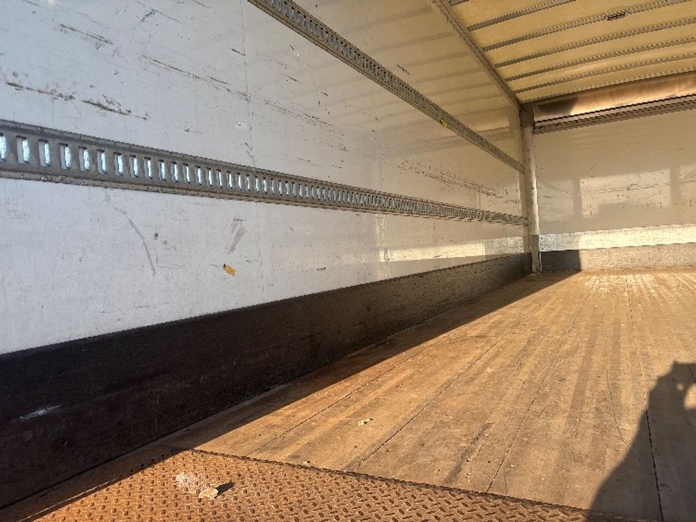 Medium Duty Box Truck-Light and Medium Duty Trucks-Freightliner-2019-M2-Columbus-OH-190,154\n\t\tmiles-$ 48,000 - Image 11