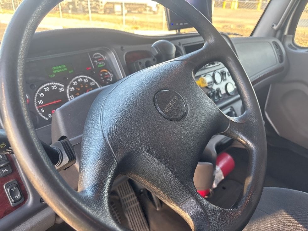 Medium Duty Box Truck-Light and Medium Duty Trucks-Freightliner-2019-M2-Columbus-OH-190,154\n\t\tmiles-$ 48,000 - Image 17