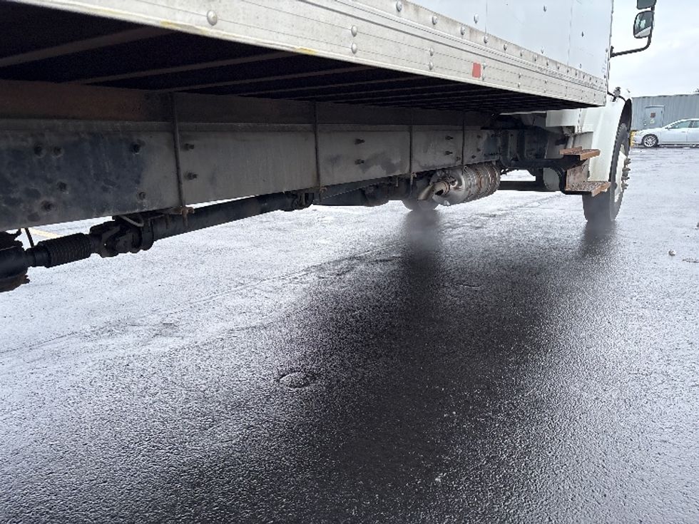 Medium Duty Box Truck-Light and Medium Duty Trucks-Freightliner-2019-M2-Columbus-OH-69,531\n\t\tmiles-$ 62,250 - Image 14