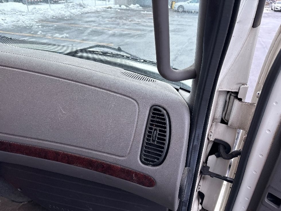 Medium Duty Box Truck-Light and Medium Duty Trucks-Freightliner-2019-M2-Columbus-OH-69,531\n\t\tmiles-$ 62,250 - Image 20