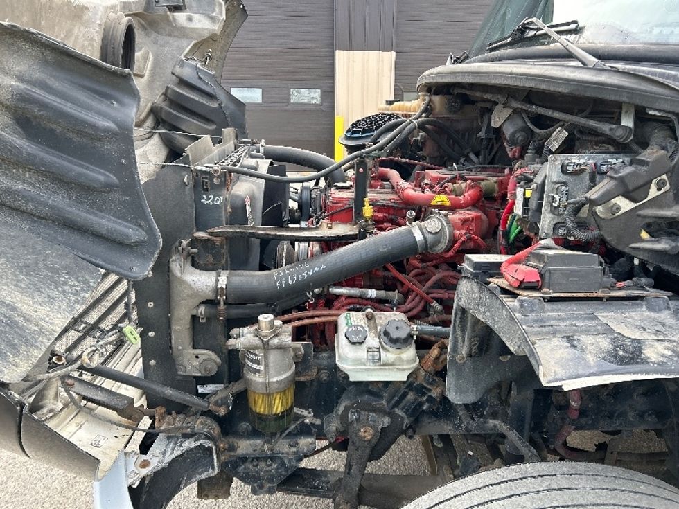 Medium Duty Box Truck-Light and Medium Duty Trucks-Freightliner-2019-M2-Comstock Park-MI-323,663\n\t\tmiles-$ 39,750 - Image 24