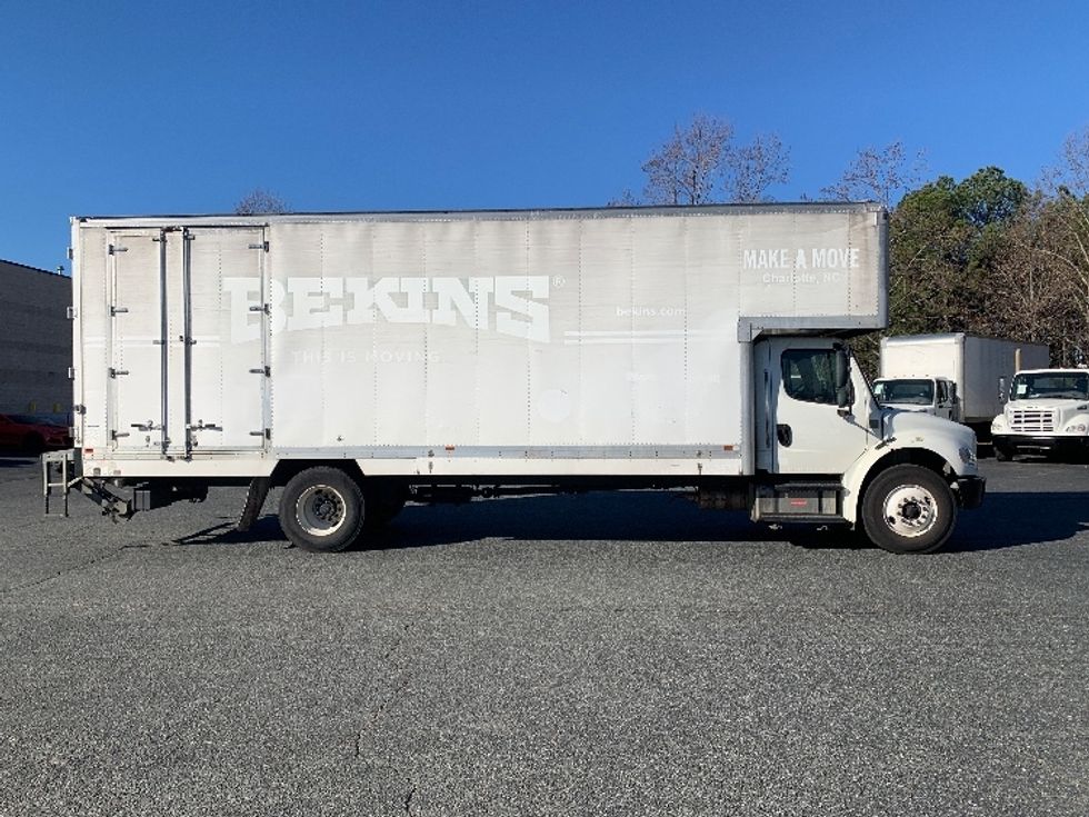 Medium Duty Box Truck-Light and Medium Duty Trucks-Freightliner-2019-M2-Concord-NC-162,075\n\t\tmiles-$ 42,250 - Image 15