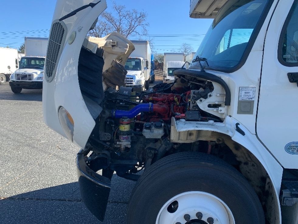 Medium Duty Box Truck-Light and Medium Duty Trucks-Freightliner-2019-M2-Concord-NC-162,075\n\t\tmiles-$ 42,250 - Image 24