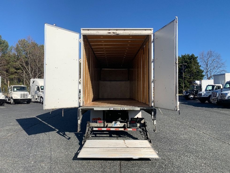 Medium Duty Box Truck-Light and Medium Duty Trucks-Freightliner-2019-M2-Concord-NC-162,075\n\t\tmiles-$ 42,250 - Image 9