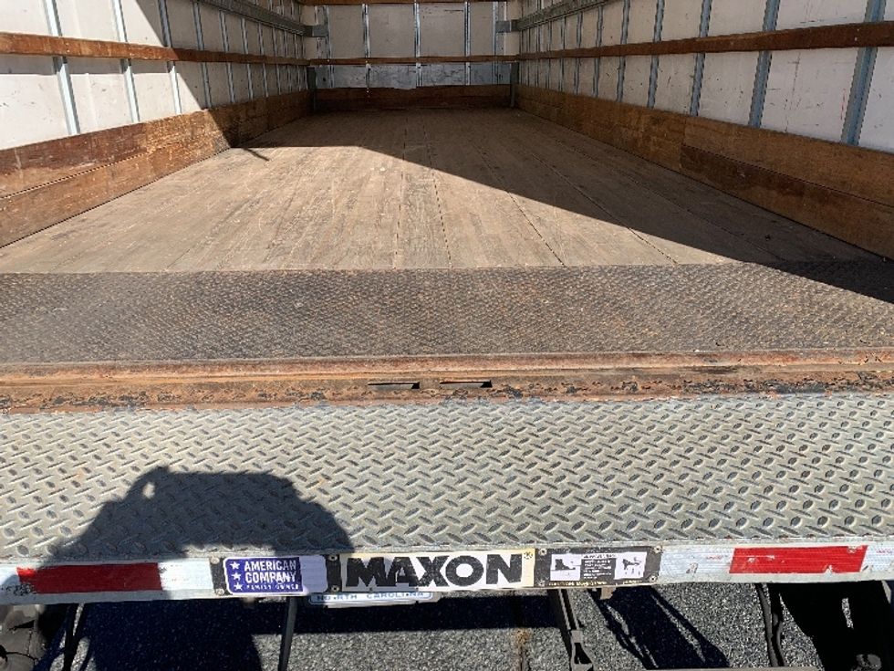 Medium Duty Box Truck-Light and Medium Duty Trucks-Freightliner-2019-M2-Concord-NC-165,357\n\t\tmiles-$ 49,750 - Image 10