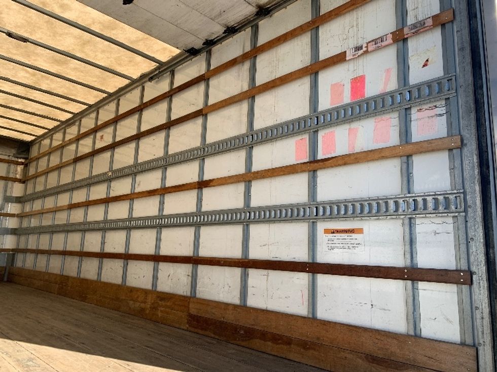 Medium Duty Box Truck-Light and Medium Duty Trucks-Freightliner-2019-M2-Concord-NC-165,357\n\t\tmiles-$ 49,750 - Image 12