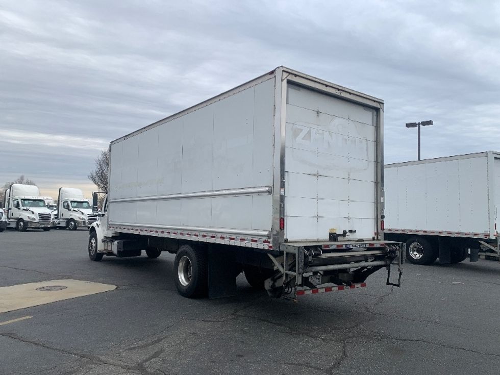 Medium Duty Box Truck-Light and Medium Duty Trucks-Freightliner-2019-M2-Concord-NC-165,357\n\t\tmiles-$ 49,750 - Image 6