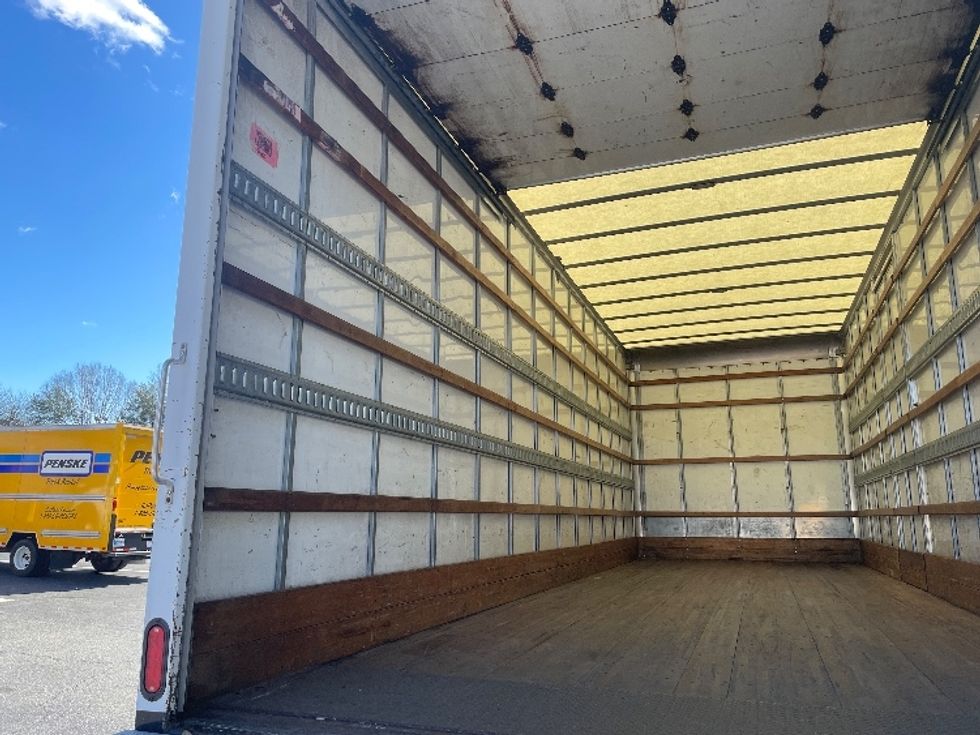 Medium Duty Box Truck-Light and Medium Duty Trucks-Freightliner-2019-M2-Concord-NC-249,593\n\t\tmiles-$ 41,500 - Image 11