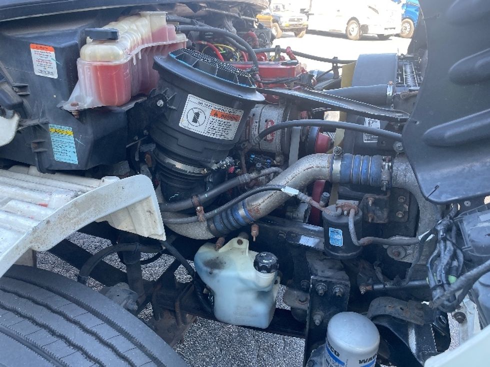 Medium Duty Box Truck-Light and Medium Duty Trucks-Freightliner-2019-M2-Concord-NC-249,593\n\t\tmiles-$ 41,500 - Image 22