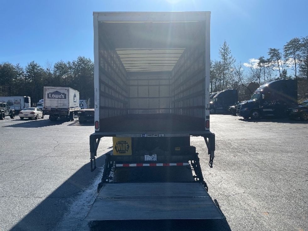 Medium Duty Box Truck-Light and Medium Duty Trucks-Freightliner-2019-M2-Concord-NC-249,593\n\t\tmiles-$ 41,500 - Image 9