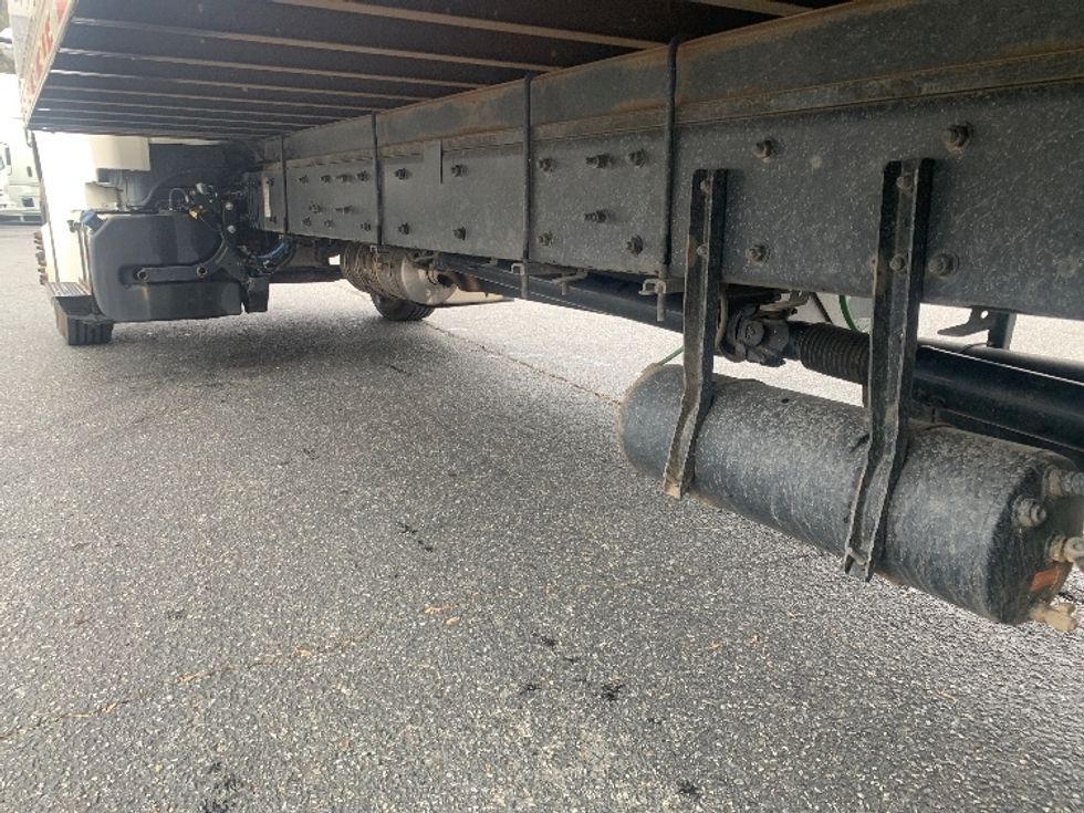 Medium Duty Box Truck-Light and Medium Duty Trucks-Freightliner-2019-M2-Concord-NC-91,379\n\t\tmiles-$ 61,000 - Image 5