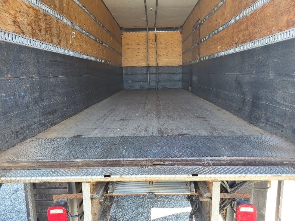 Medium Duty Box Truck-Light and Medium Duty Trucks-Freightliner-2019-M2-Concord-NH-128,233\n\t\tmiles-$ 63,500 - Image 10