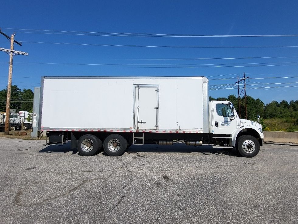 Medium Duty Box Truck-Light and Medium Duty Trucks-Freightliner-2019-M2-Concord-NH-128,233\n\t\tmiles-$ 63,500 - Image 15