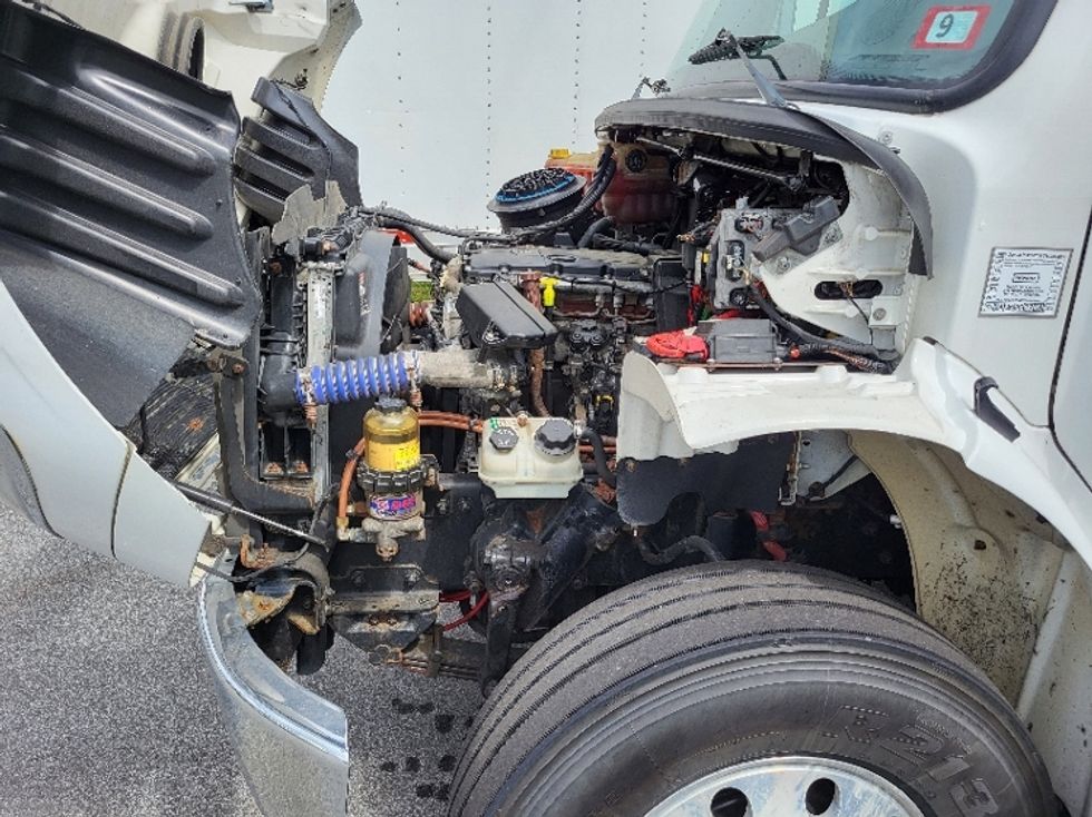 Medium Duty Box Truck-Light and Medium Duty Trucks-Freightliner-2019-M2-Concord-NH-128,233\n\t\tmiles-$ 63,500 - Image 24