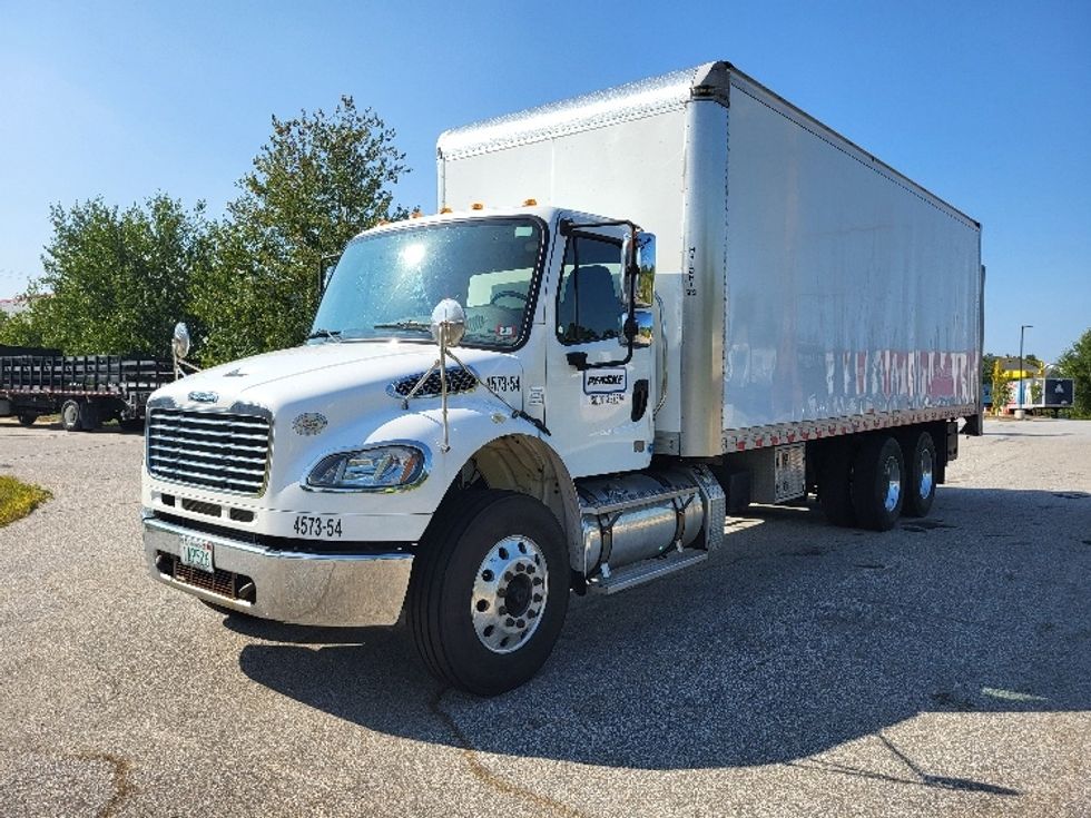Medium Duty Box Truck-Light and Medium Duty Trucks-Freightliner-2019-M2-Concord-NH-128,233\n\t\tmiles-$ 63,500 - Image 3