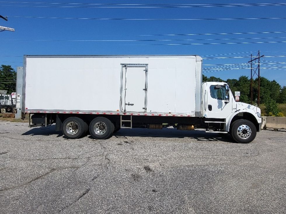 Medium Duty Box Truck-Light and Medium Duty Trucks-Freightliner-2019-M2-Concord-NH-141,575\n\t\tmiles-$ 59,500 - Image 15