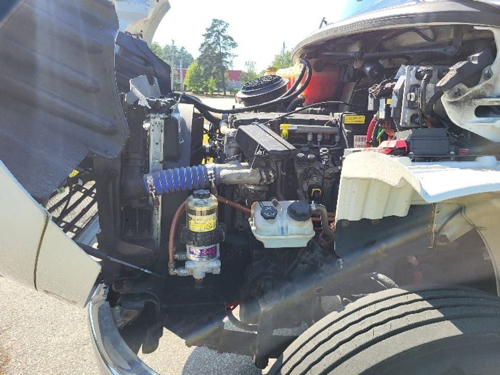 Medium Duty Box Truck-Light and Medium Duty Trucks-Freightliner-2019-M2-Concord-NH-141,575\n\t\tmiles-$ 59,500 - Image 24