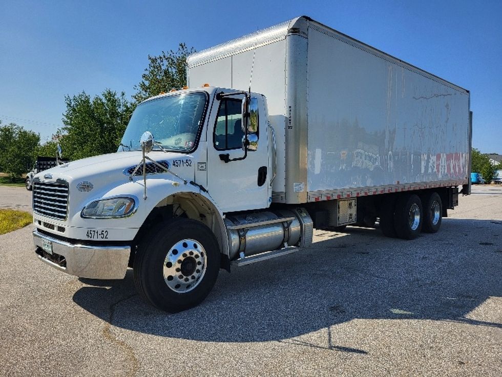Medium Duty Box Truck-Light and Medium Duty Trucks-Freightliner-2019-M2-Concord-NH-141,575\n\t\tmiles-$ 59,500 - Image 3