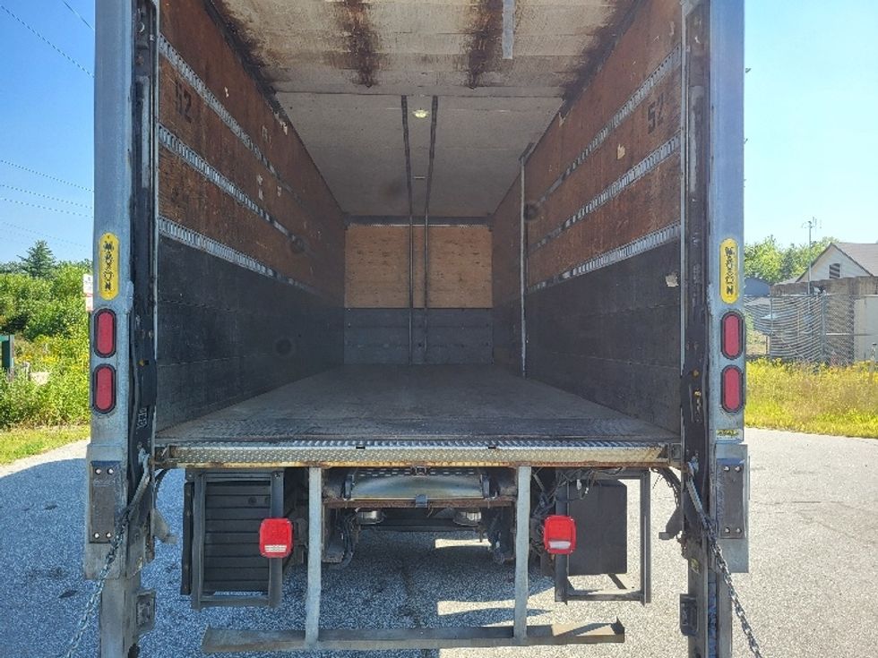 Medium Duty Box Truck-Light and Medium Duty Trucks-Freightliner-2019-M2-Concord-NH-141,575\n\t\tmiles-$ 59,500 - Image 8