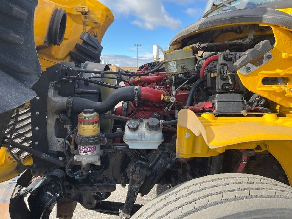 Medium Duty Box Truck-Light and Medium Duty Trucks-Freightliner-2019-M2-Concord-ON-211,635\n\t\tkm-$ 71,750 - Image 24