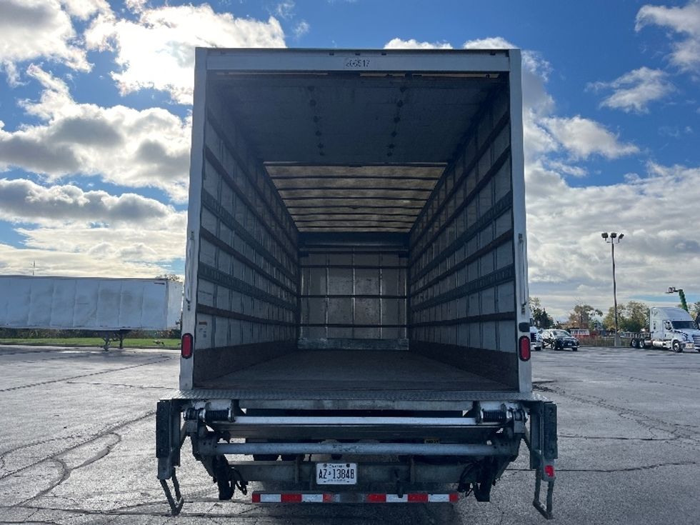 Medium Duty Box Truck-Light and Medium Duty Trucks-Freightliner-2019-M2-Concord-ON-211,635\n\t\tkm-$ 71,750 - Image 8