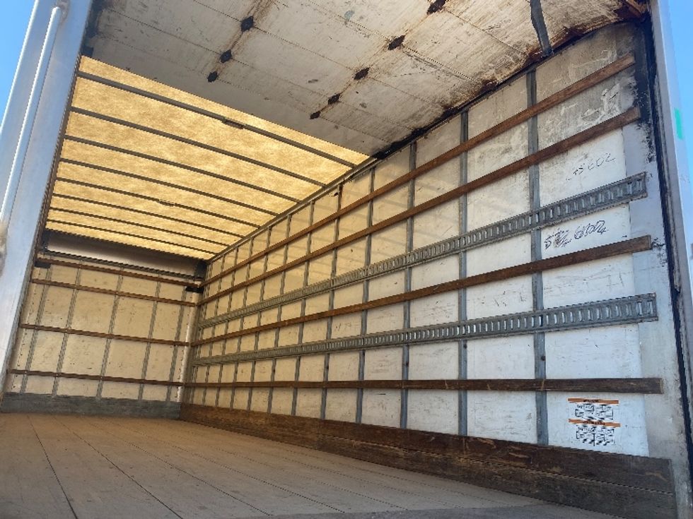 Medium Duty Box Truck-Light and Medium Duty Trucks-Freightliner-2019-M2-Concord-ON-286,436\n\t\tkm-$ 58,250 - Image 12