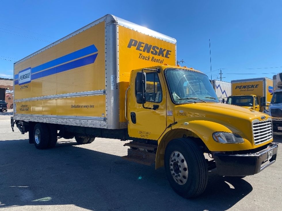 Medium Duty Box Truck-Light and Medium Duty Trucks-Freightliner-2019-M2-Concord-ON-286,436\n\t\tkm-$ 58,250 - Image 3
