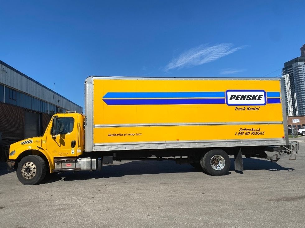 Medium Duty Box Truck-Light and Medium Duty Trucks-Freightliner-2019-M2-Concord-ON-286,436\n\t\tkm-$ 58,250 - Image 4