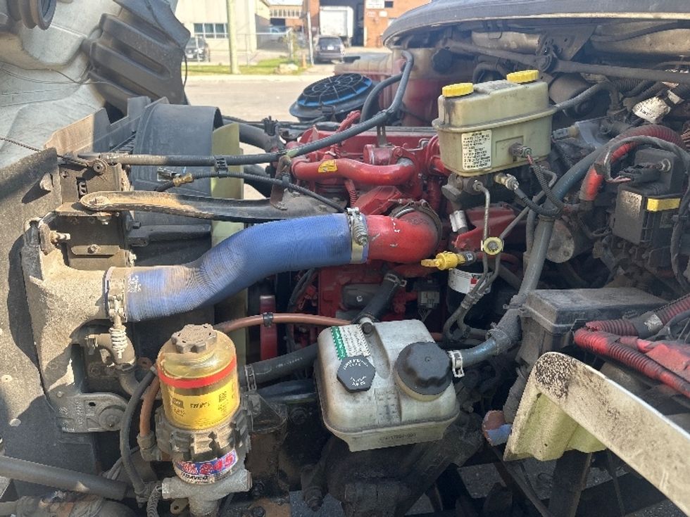 Medium Duty Box Truck-Light and Medium Duty Trucks-Freightliner-2019-M2-Concord-ON-294,550\n\t\tkm-$ 63,750 - Image 24