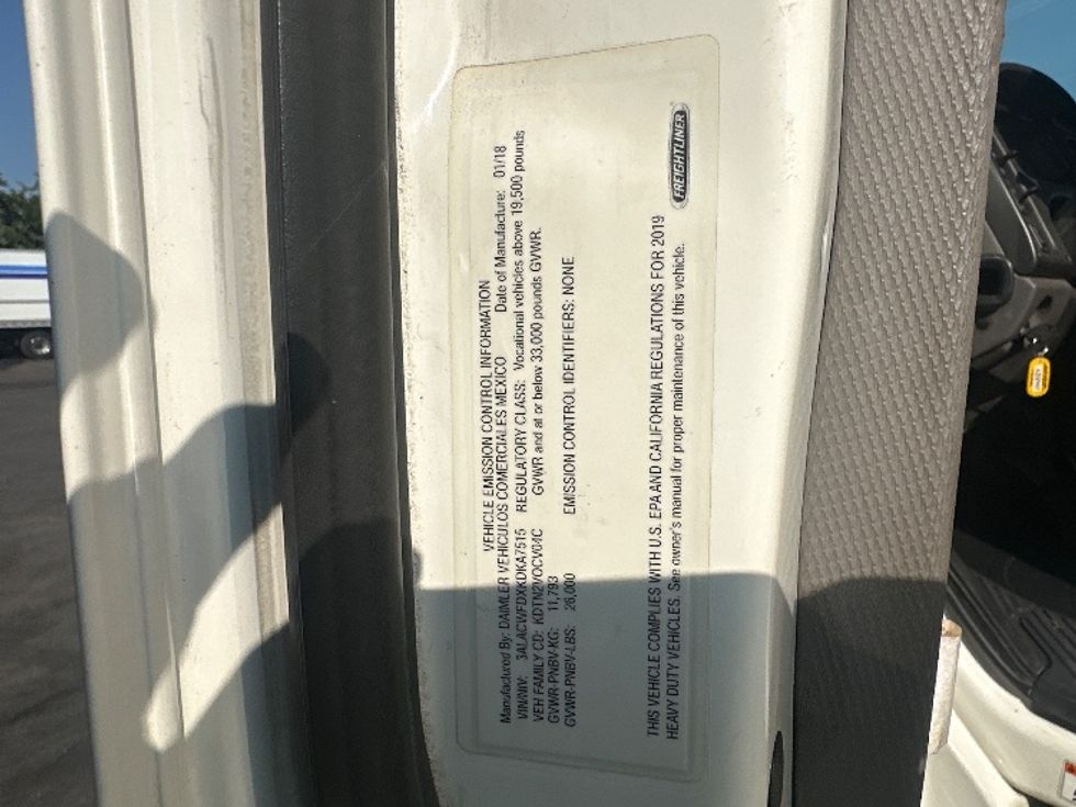 Medium Duty Box Truck-Light and Medium Duty Trucks-Freightliner-2019-M2-Concord-ON-294,550\n\t\tkm-$ 63,750 - Image 25