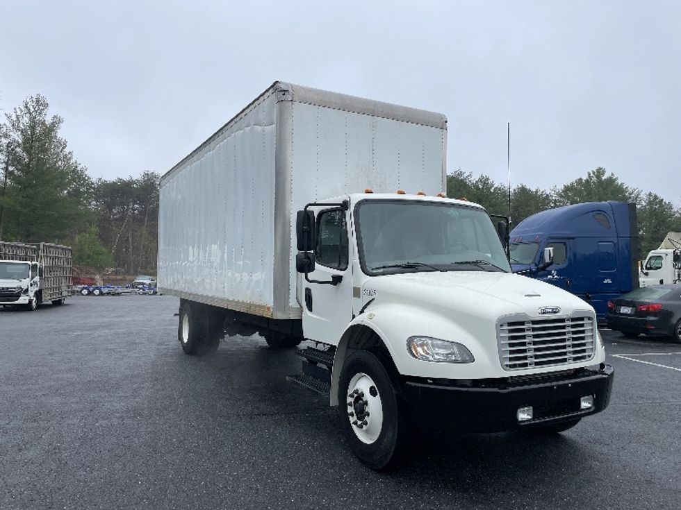 Medium Duty Box Truck-Light and Medium Duty Trucks-Freightliner-2019-M2-Conover-NC-50,056\n\t\tmiles-$ 60,500 - Image 1