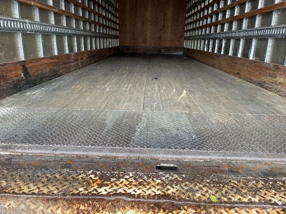 Medium Duty Box Truck-Light and Medium Duty Trucks-Freightliner-2019-M2-Conover-NC-50,056\n\t\tmiles-$ 60,500 - Image 10