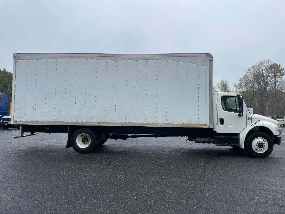 Medium Duty Box Truck-Light and Medium Duty Trucks-Freightliner-2019-M2-Conover-NC-50,056\n\t\tmiles-$ 60,500 - Image 15