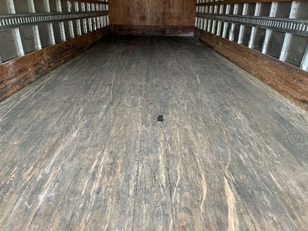 Medium Duty Box Truck-Light and Medium Duty Trucks-Freightliner-2019-M2-Conover-NC-50,056\n\t\tmiles-$ 60,500 - Image 25