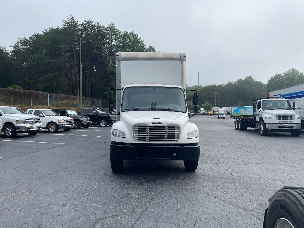 Medium Duty Box Truck-Light and Medium Duty Trucks-Freightliner-2019-M2-Conover-NC-89,326\n\t\tmiles-$ 60,000 - Image 2