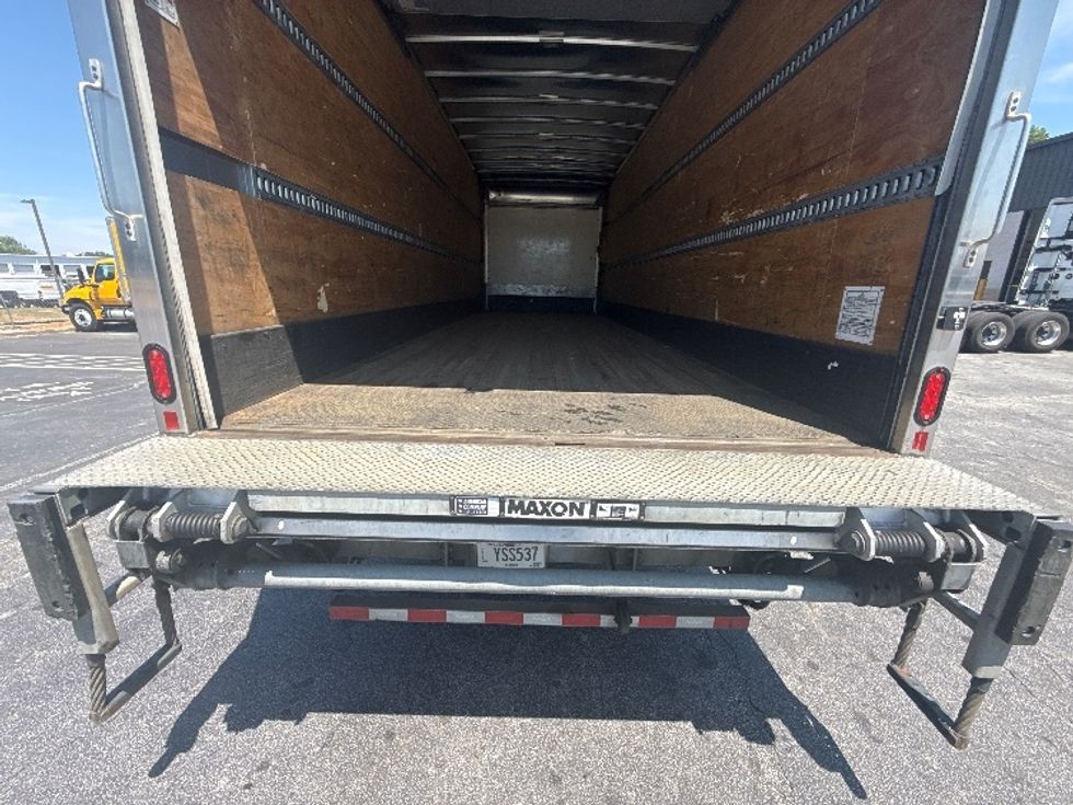 Medium Duty Box Truck-Light and Medium Duty Trucks-Freightliner-2019-M2-Conyers-GA-212,612\n\t\tmiles-$ 47,750 - Image 10
