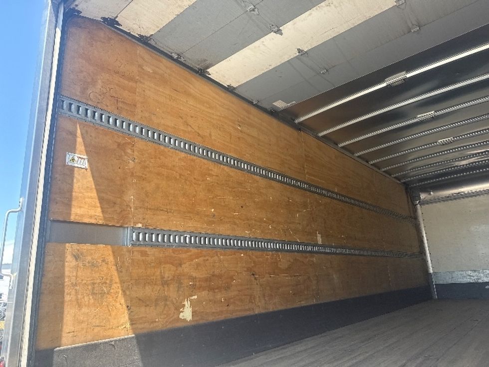 Medium Duty Box Truck-Light and Medium Duty Trucks-Freightliner-2019-M2-Conyers-GA-212,612\n\t\tmiles-$ 47,750 - Image 11