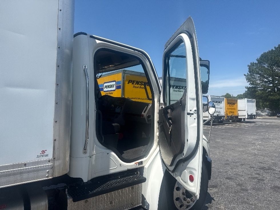 Medium Duty Box Truck-Light and Medium Duty Trucks-Freightliner-2019-M2-Conyers-GA-212,612\n\t\tmiles-$ 47,750 - Image 20