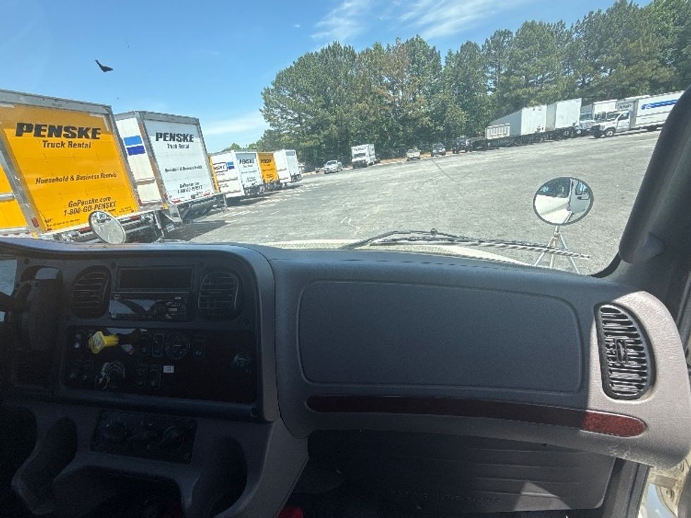 Medium Duty Box Truck-Light and Medium Duty Trucks-Freightliner-2019-M2-Conyers-GA-212,612\n\t\tmiles-$ 47,750 - Image 21