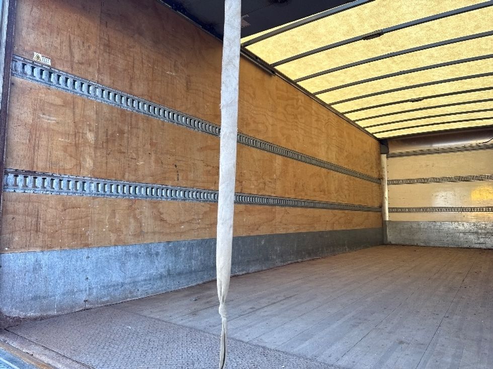 Medium Duty Box Truck-Light and Medium Duty Trucks-Freightliner-2019-M2-Coxsackie-NY-206,441\n\t\tmiles-$ 40,500 - Image 11