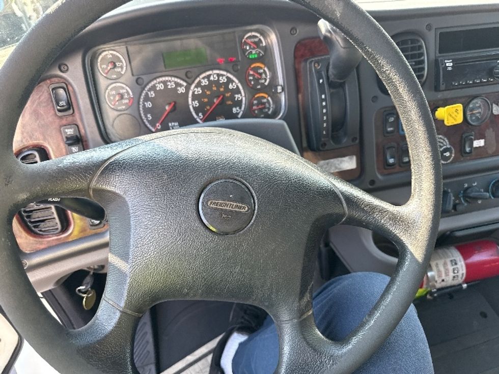 Medium Duty Box Truck-Light and Medium Duty Trucks-Freightliner-2019-M2-Coxsackie-NY-206,441\n\t\tmiles-$ 40,500 - Image 17